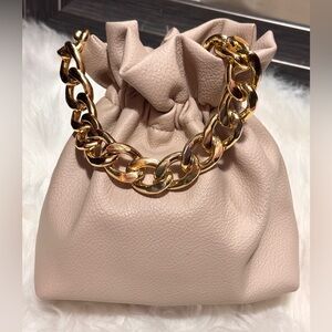 NWoT Carmen Chain Clutch in beige